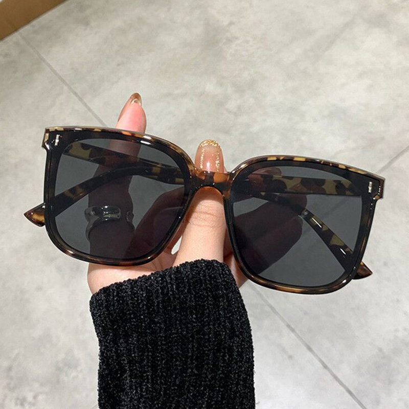 Sunglasses Oversized Square - Kacamata Hitam Persegi Vintage Wanita Kacamata