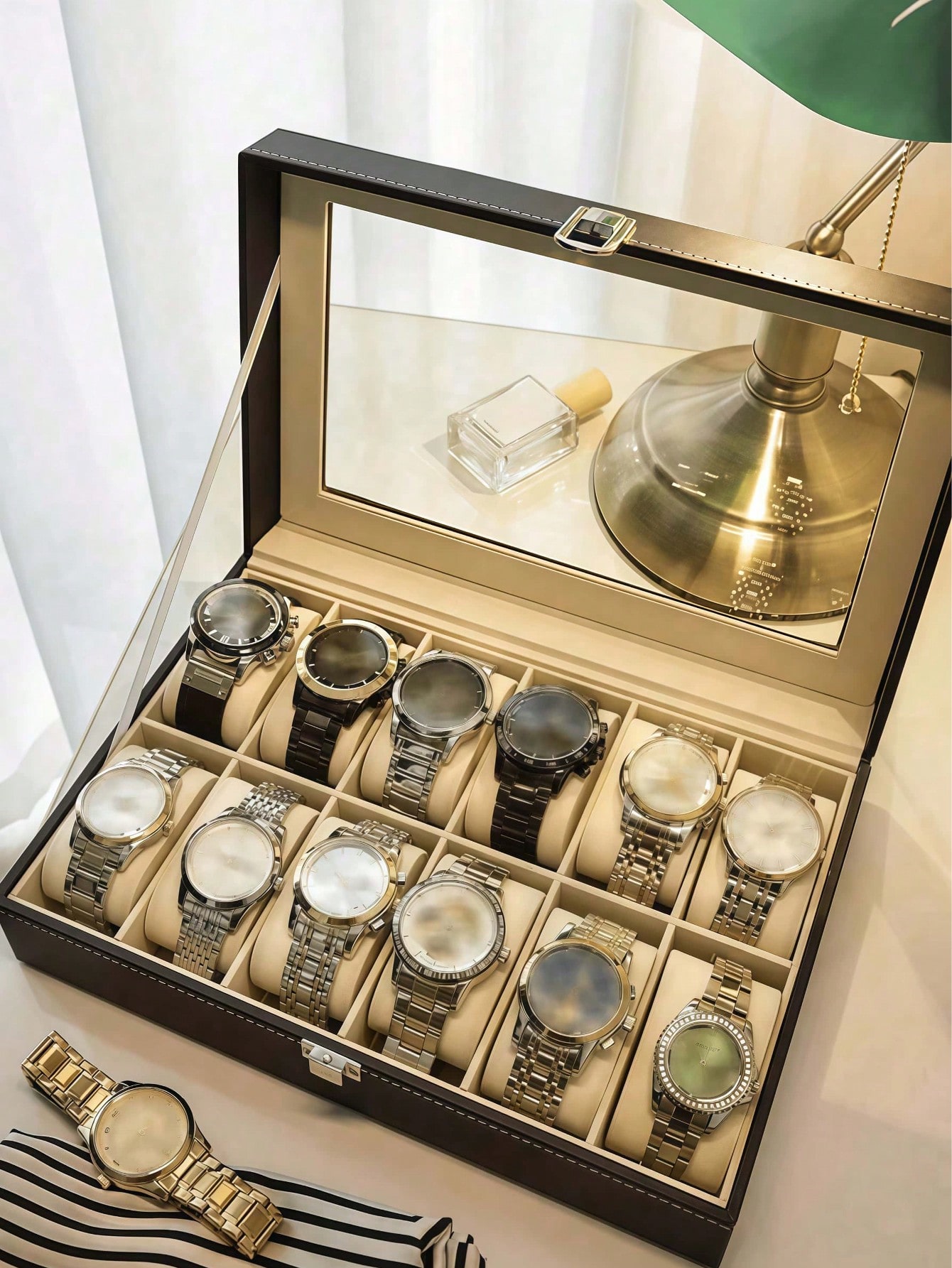 Kotak Jam Tangan Kulit dengan  - Women Accessories Box ulasan dan harga