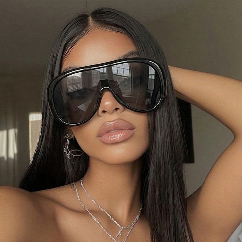 Kacamata Hitam Oversized One P - Sunglasses Oversized Square ulasan dan harga